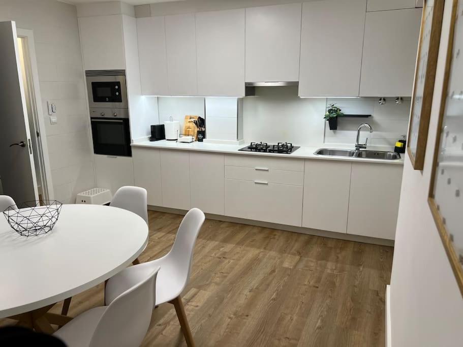 Ola! Vigo - Amplio Apartamento 3Hab 6 Pax Eksteriør bilde